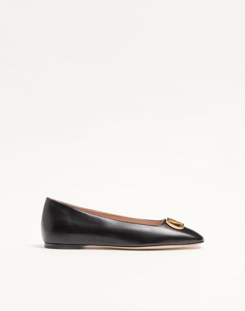 Valentino Garavani - Vlogo Signature Ballerina In Nappa - Black - Woman - Ballerinas
